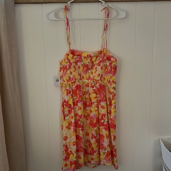 Floral Mini Dress - Picture 5 of 5